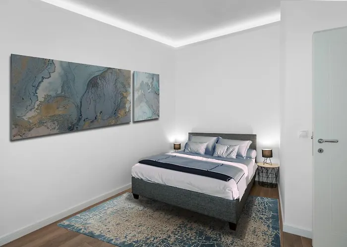 Viktor Luxury Suites